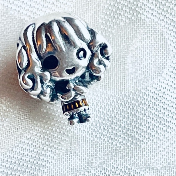 ⚡ NWOT Hermione Granger Charm – Harry Potter ✨ - Picture 5 of 12